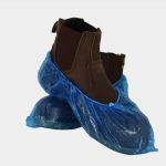 15.14 Disposable Shoe Covers. Single Use. One Size. Pack of 100. - Image 2